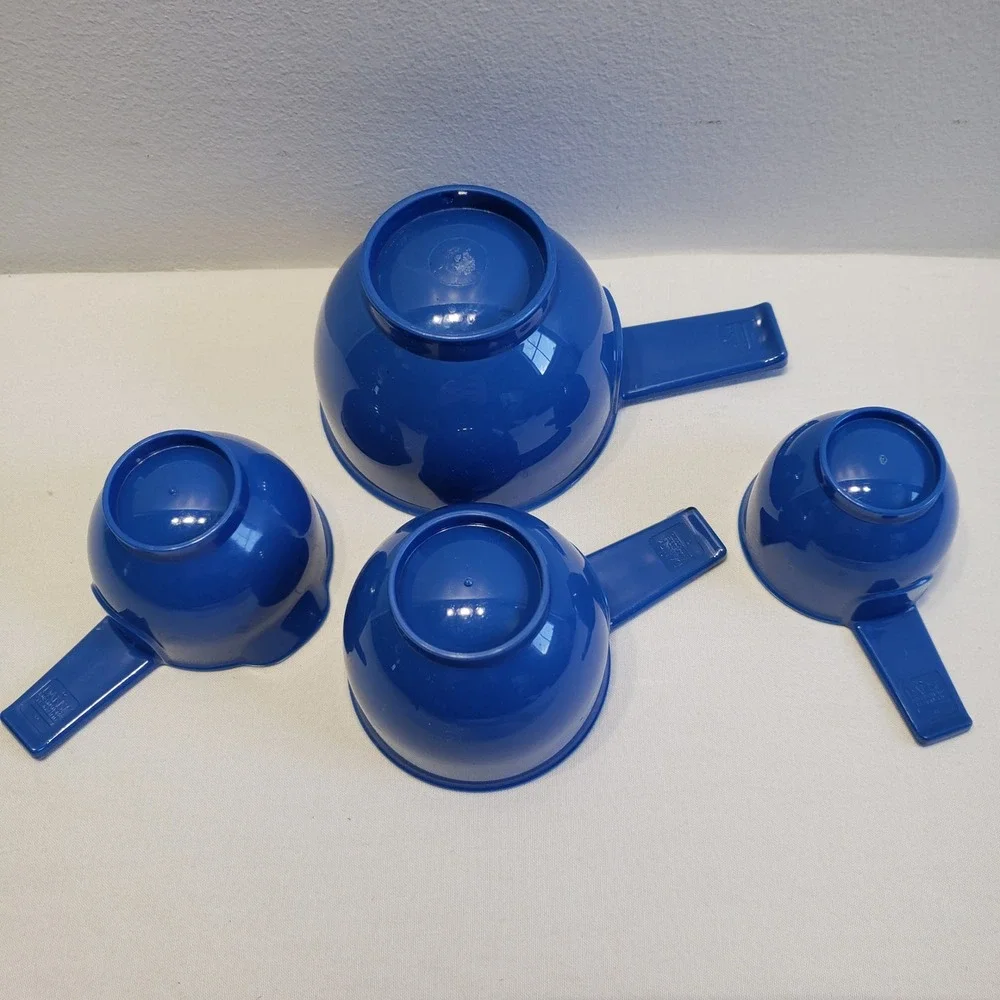 Dansk‎ Measuring Cup Set Blue Nesting Plastic Vintage Kitchenware 4 Piece Set